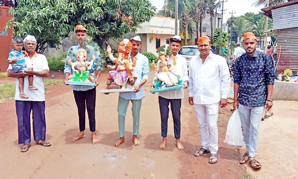 गणपती बाप्पा दुष्काळाचे सावट दूर कर! Ganapati Bappa remove the drought!