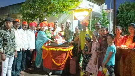 Eco-friendly Ganesha murti visarjan in Kalamba kolhapur