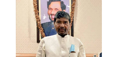 नितीश कुमारांसाठी रालोआचे दरवाजे उघडे : पशुपति पारस Raloa's doors open for Nitish Kumar: Pashupati Paras