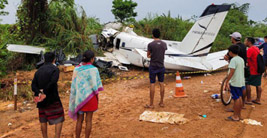 ब्राझीलमध्ये विमान कोसळले, 14 जण ठार Plane crashes in Brazil, 14 dead