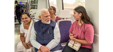 "Jamna Dinamidam Ai Priya Sakhe"