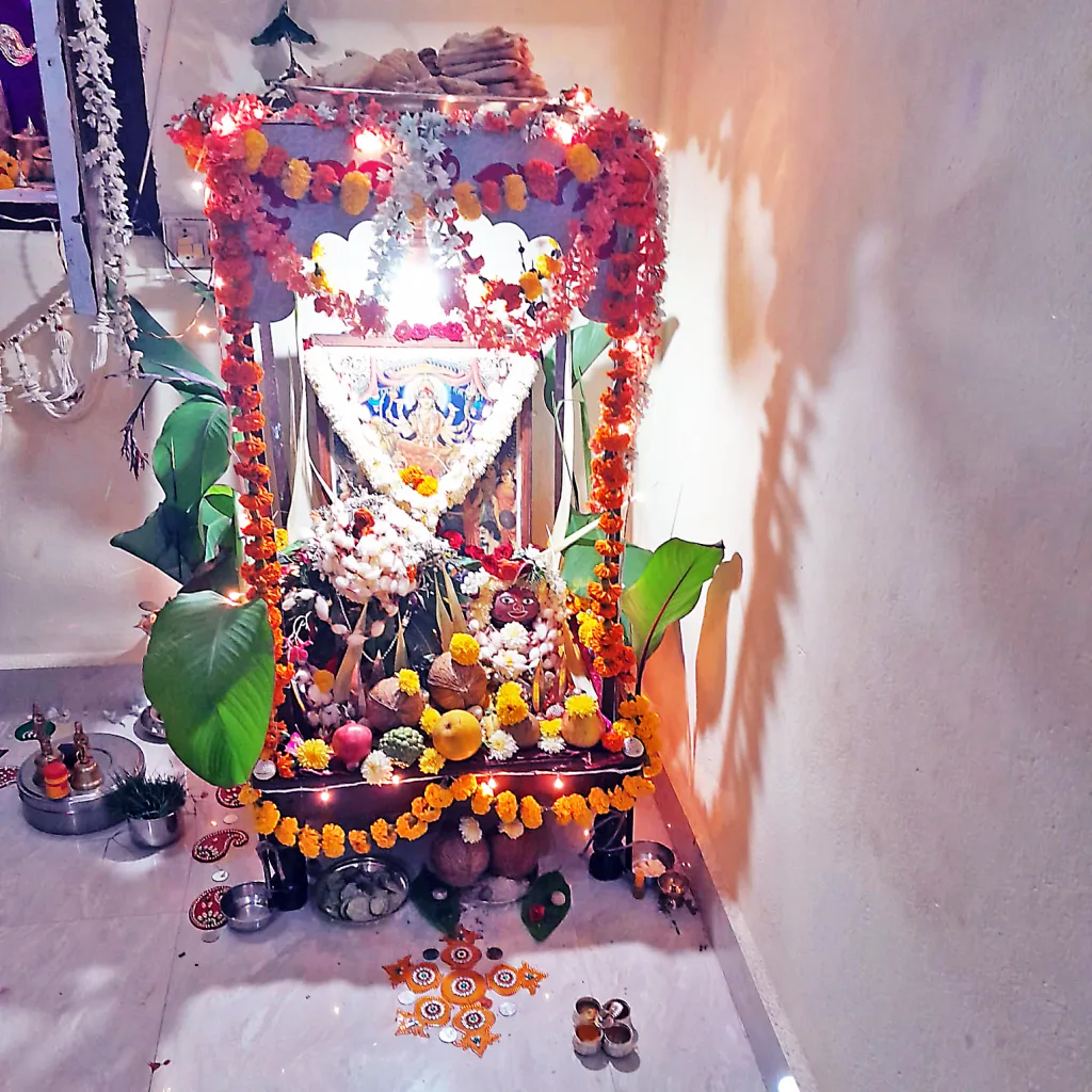 गौराईच्या जेवणाचा थाट काही औरच Gourai meal is something else