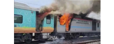 Fire accident in Humsafar Express