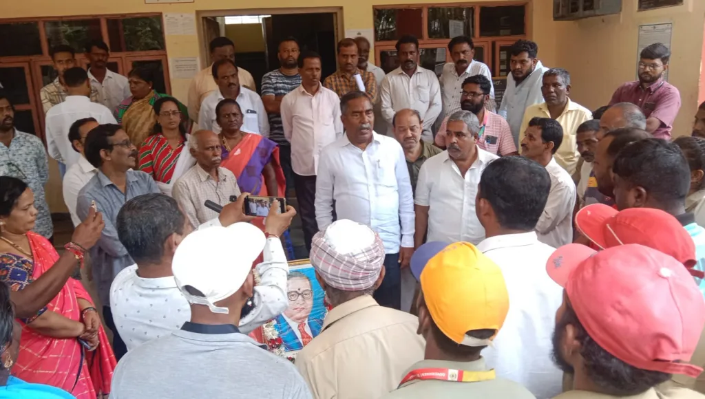 Demand to send Chief Officer on compulsory leave