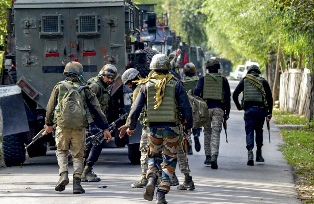 Firing in Anantnag for the second day in a row
