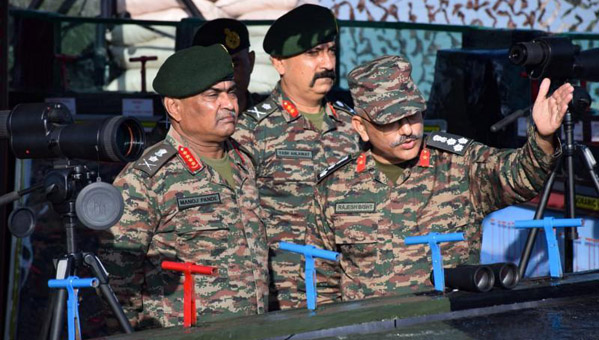 तिन्ही सुरक्षा दलांचा चीन सीमेवर युद्धाभ्यास All three security forces exercise on China border