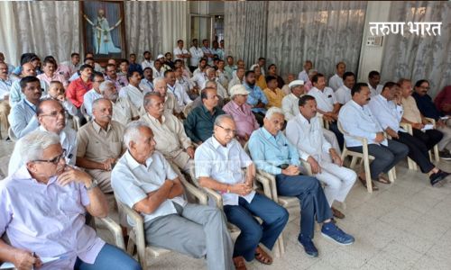 शेतकरी संघाच्या निर्णयाविरोधात बुधवारी सर्वपक्षीय मोर्चा! पालकमंत्री, जिल्हाधिकाऱ्यांचा तीव्र निषेध Kolhapur Shetkari sangh