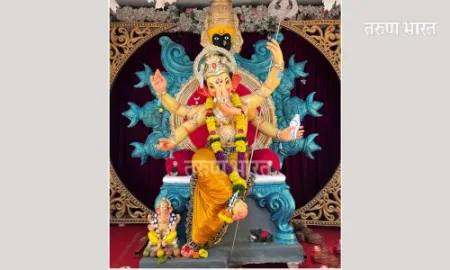 आमचा गणपती नवसाला पावत नाही….