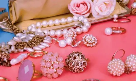 Artificial jewelery to last longer take such care