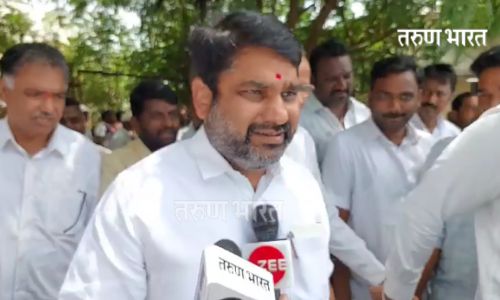 दारात गोंधळ घालणारे महाडिकांचे गुंड…पाच वाजले तरी सभा चालवणार- सतेज पाटील Satej Patil