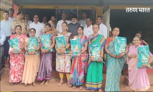 Ratnagiri : गणेशचतुर्थी निमित्त पालकमंत्री उदय सामंत यांच्या हस्ते ‘आनंदाचा शिधा’ वाटप Ratnagiri Ganesh Chaturthi Minister Uday Samant