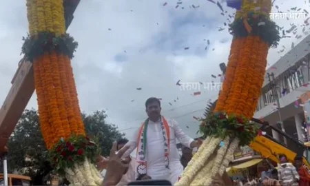 Satara : भाजपच्या शिवेंद्रराजेंच्या मतदारसंघात राष्ट्रवादीच्या शशिकांत शिंदेंचे जोरदार शक्तिप्रदर्शन
