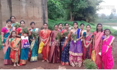 मल्हारपेठ येथे गौराईचे सोनपावलांनी आगमन; महिला भगिनींच्या उत्साहाला उधाण Gaurai Aagman Malharpeth