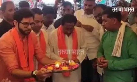 Aditya Thackeray unveils statue of Shivaji