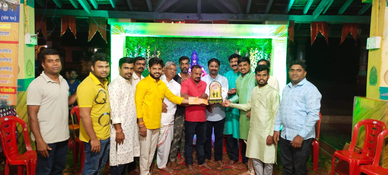 pinguli bhajan sangh second in othwane bhajan competitation