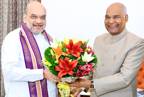 Shah's discussion with Kovind for an hour