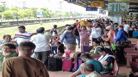 चतुर्थीसाठी आलेले चाकरमानी पुन्हा परतीच्या मार्गांवर