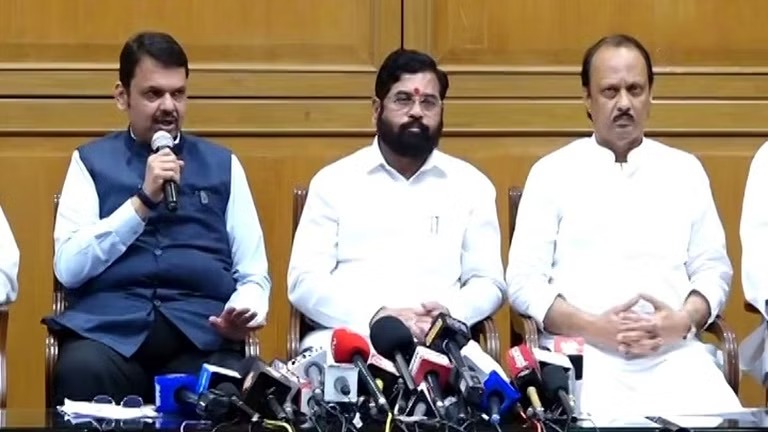 जालना लाठीचार्ज प्रकरणी गृहमंत्री फडणवीसांनी मागितली माफी