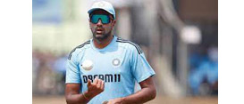 दुखापतग्रस्त अक्षर पटेलच्या जागी विश्वषकात अश्विन Vishwashak Ashwin replaces injured Akshar Patel