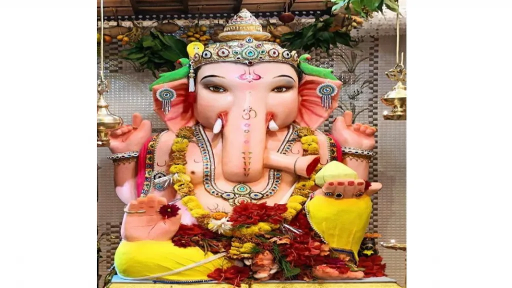 मळगाव माळीच्या घरात सातशे वर्षांहूनही अधिक काळ होतोय गणेशोत्सव !