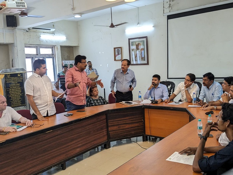 Uproar in Panaji Municipal Corporation over pay-parking