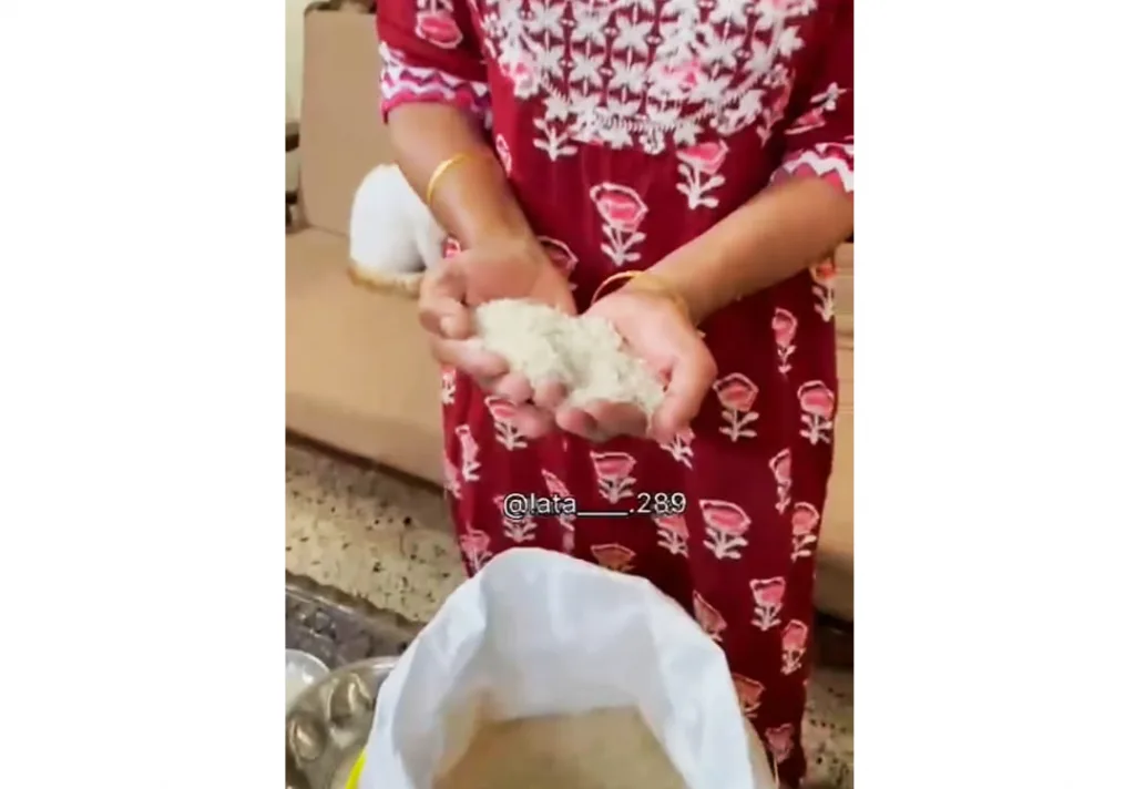 Grains on the ration means 'Saay Khan Stomachs'!