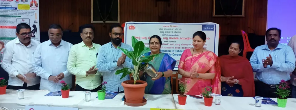 तंबाखूजन्य पदार्थ विक्रीसाठी मनपाचा परवाना बंधनकारक Municipal license is mandatory for selling tobacco products