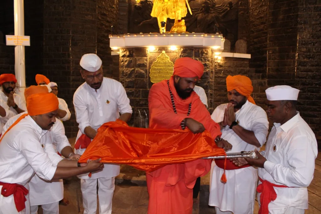 Attraction of religious-social scenes in Daud