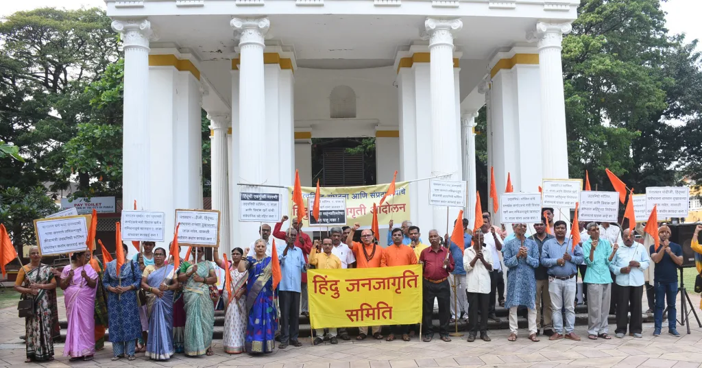 A case should be registered against the Minister of Tamil Nadu