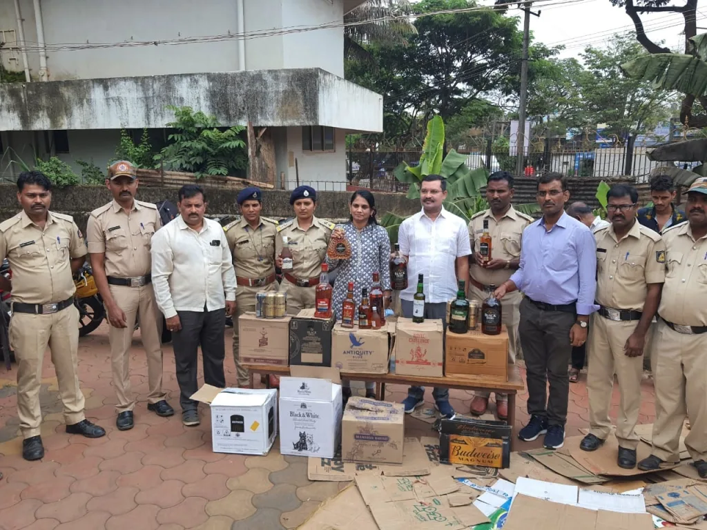 44 lakh Goa-made liquor stock seized
