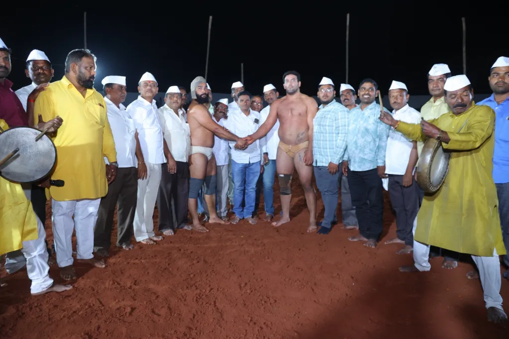 Mirza wins Bedkihal wrestling ground