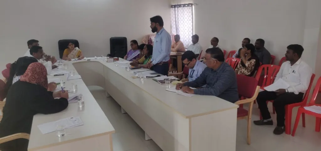 A large amount of expenses; But no details!