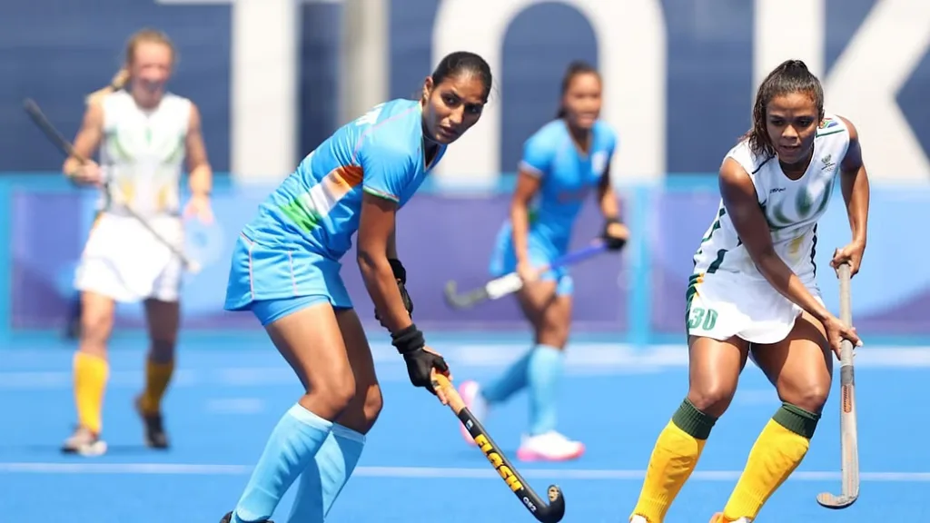 भारतीय महिला हॉकी संघाचा उपांत्य फेरीत पराभव Indian women's hockey team lost in the semi-finals