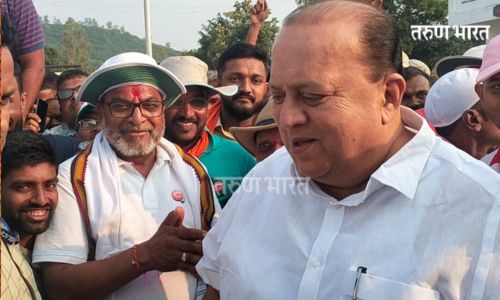 Raju Shetty Minister Hasan Mushrif