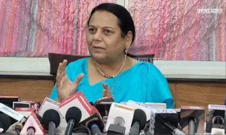 काँग्रेसच्या रक्तातच खोटारडेपणा; विधान परिषदेच्या उपसभापती निलम गोऱ्हे यांचा आरोप Neelam Gorhe on Padalkar