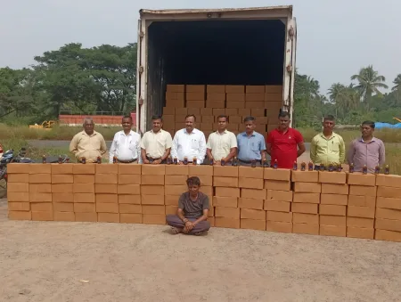 बेकायदा दारू वाहतूकप्रकरणी इन्सुलीत कारवाई