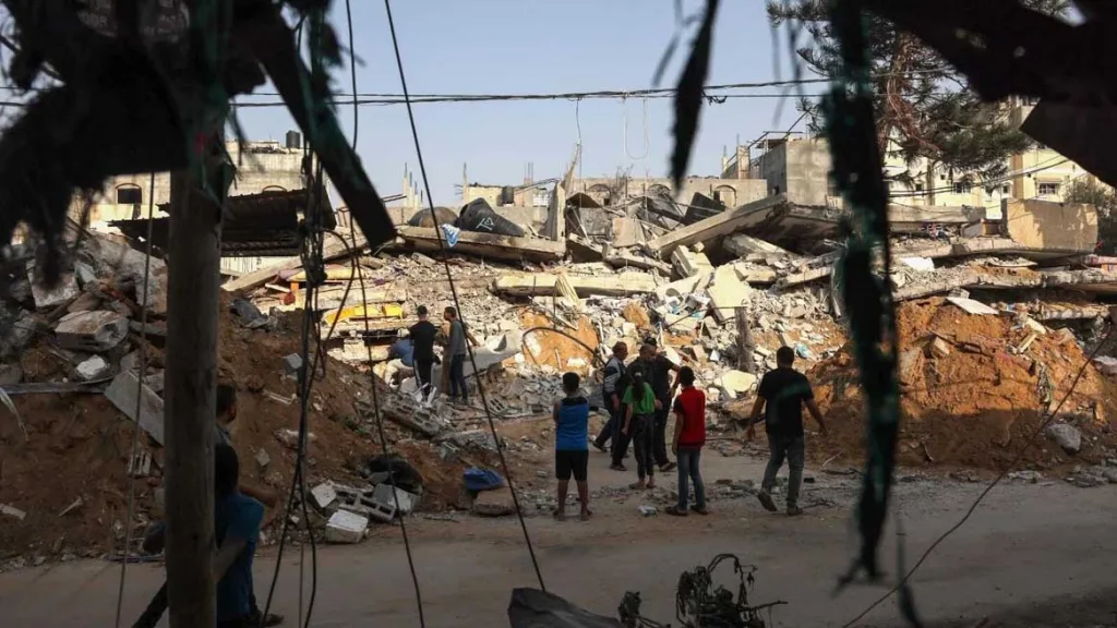 तीन आठवड्यानंतरही इस्रायल-हमास युद्ध सुरू Three weeks later, the Israel-Hamas war continues