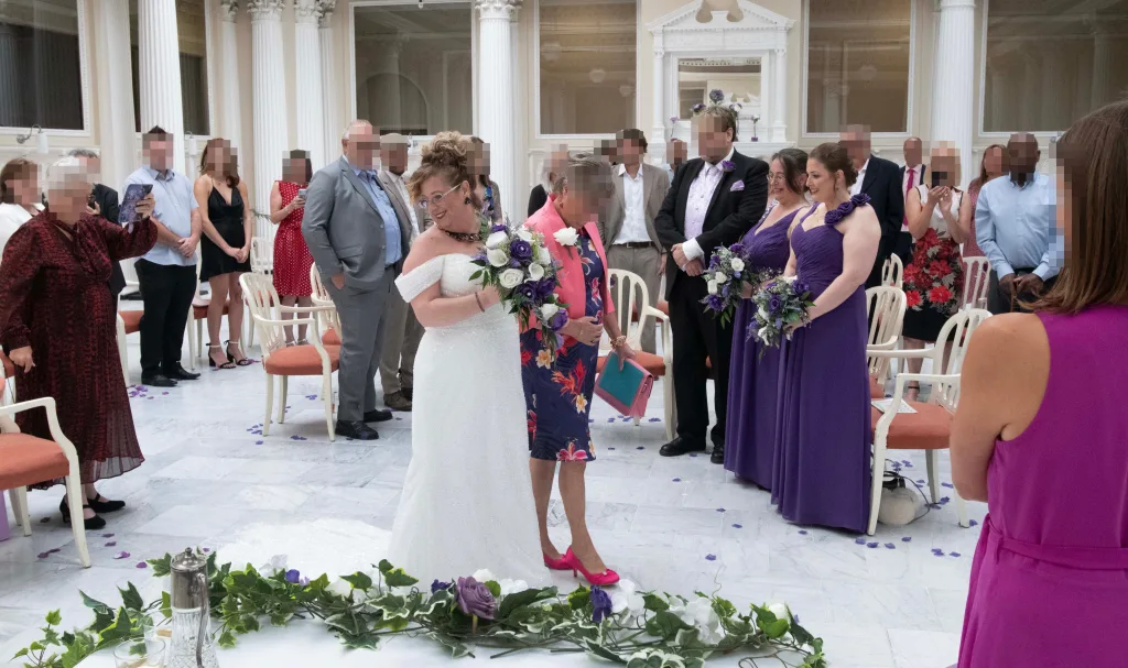 मनाजोगा जोडीदार न मिळाल्याने स्वत:सोबत विवाह Self-marriage for not finding a suitable partner