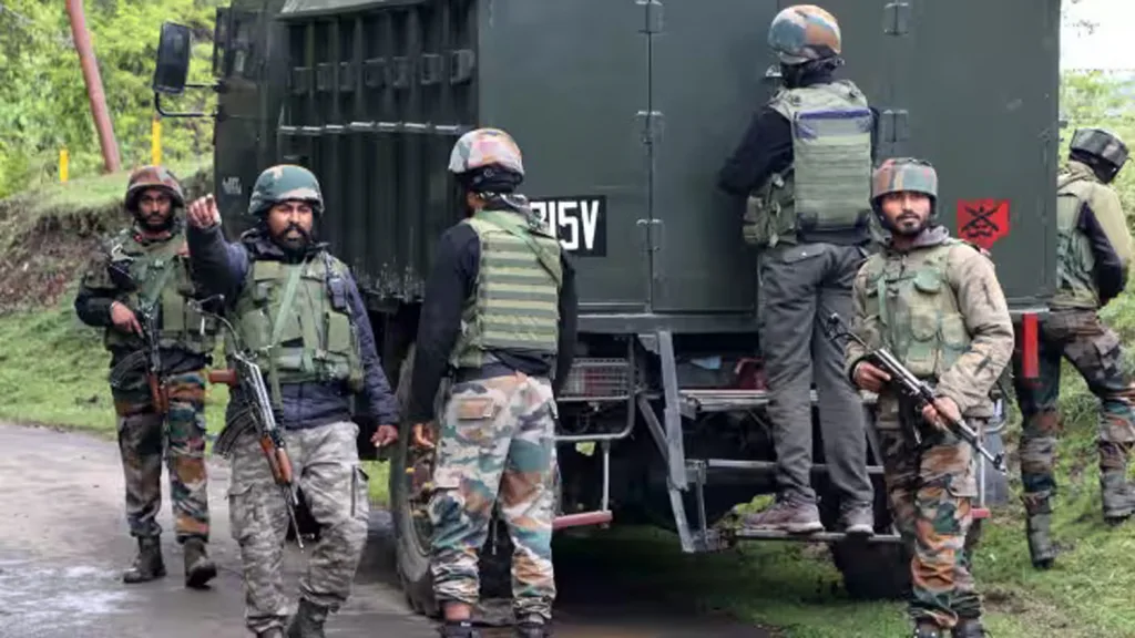 काश्मीर सीमेवर हाय अलर्ट High alert on Kashmir border