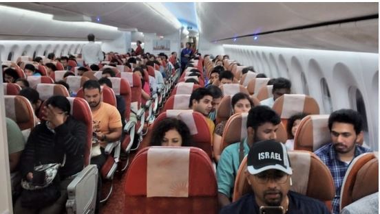 More than four hundred Indians returned