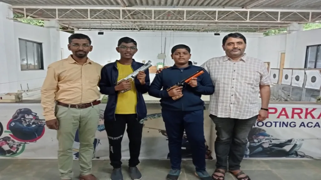 राष्ट्रीय नेमबाजी स्पर्धेसाठी सिंधुदुर्गातील परशुराम जाधव व स्वामीसमर्थ बगळे यांची निवड