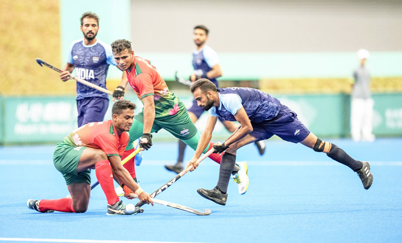 भारताचे बांगलादेशवर 12 गोल India scored 12 goals against Bangladesh