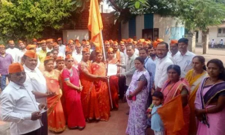 उदगाव येथे सकल मराठा समाजाच्या वतीने लाक्षणिक उपोषण A symbolic fast on behalf of the entire Maratha community at Udgaon