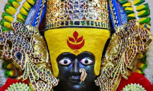 अंबाबाईच्या लल्लाटी मळवट..चंदनाचा Ambabai's Lalati Malwat.. Sandalwood