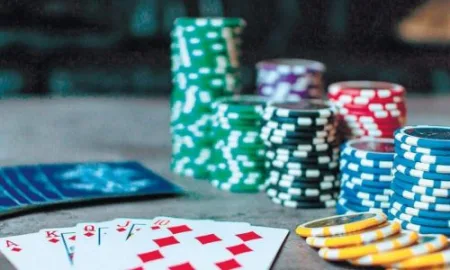Raid on gambling club of Ichalkaranjit Namchin criminal