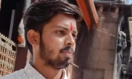 नोकरी मिळत नसल्याने मेकेनिकल इंजिनियर तरुणाची आत्महत्या A young mechanical engineer committed suicide as he could not find a job