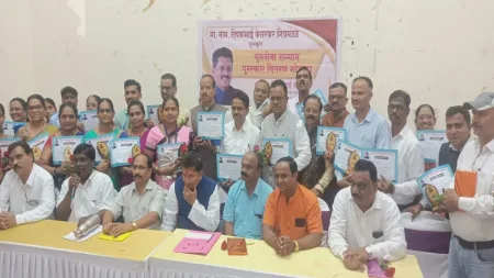 तर मी गप्प बसणार नाही । मंत्री दीपक केसरकरांनी शिक्षकांना सुनावलं