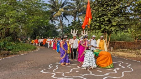 दोडामार्ग आयनोडे पुनर्वसन येथे दुर्गामाता दौड उत्साहात