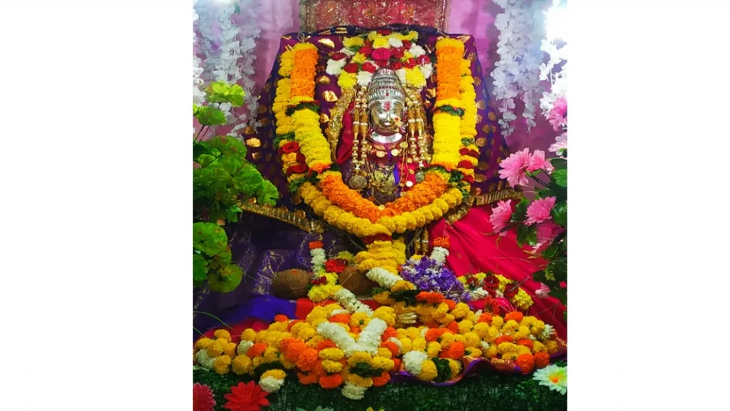 निगुडे माऊली मंदिरात नवरात्र उत्सवात विविध कार्यक्रमांचे आयोजन