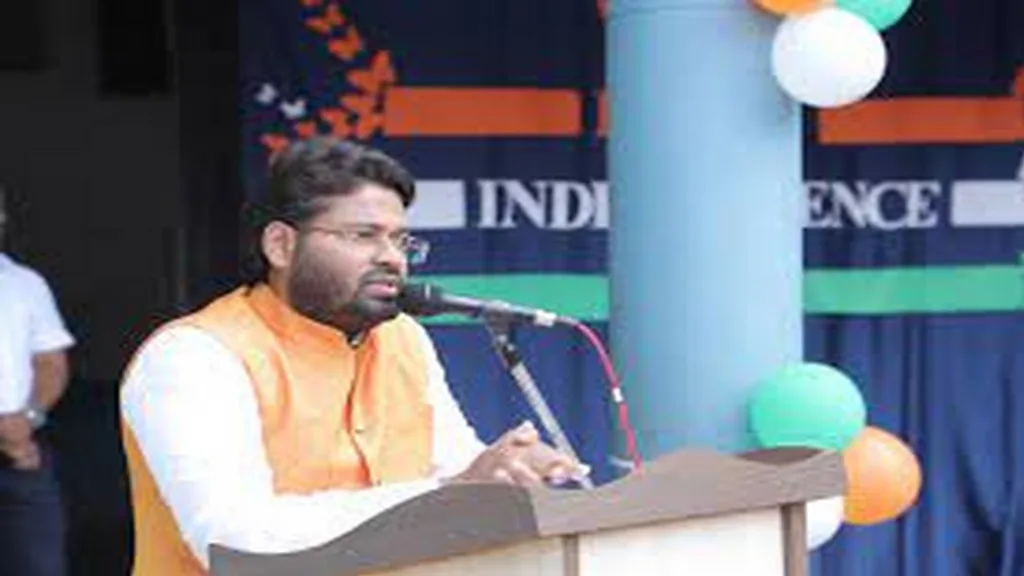 वेंगुर्ल्यात १३ रोजी राज्यस्तरीय ‘विशाल दांडिया स्पर्धा’